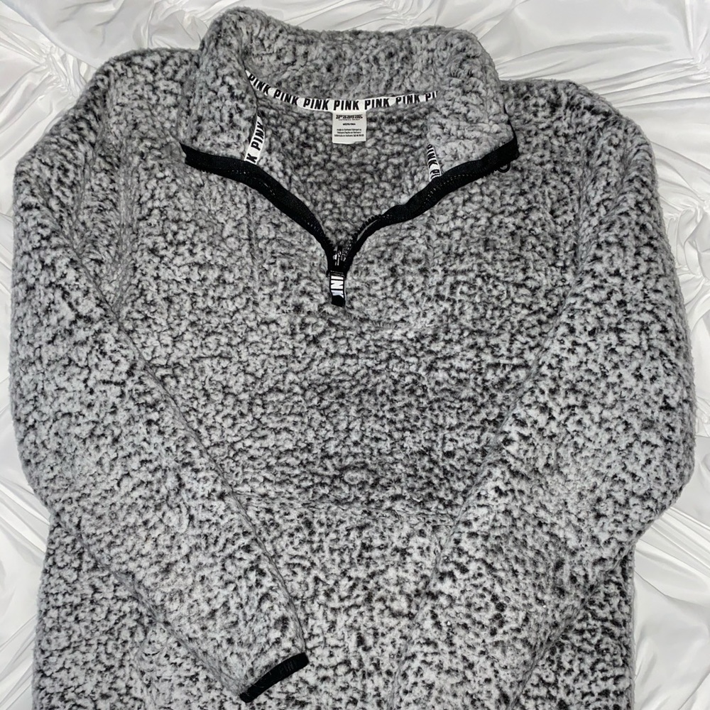 VS PINK Sherpa half zip